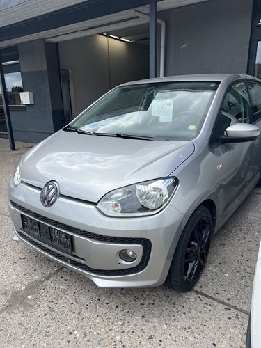 VW UP! MOVE UP!